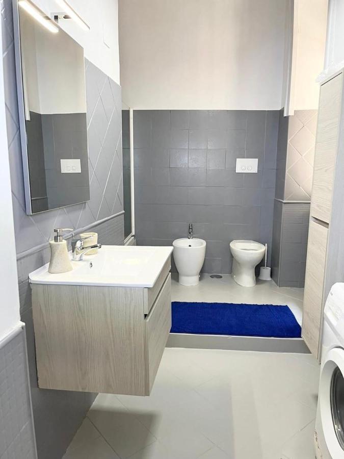 נאפולי Oikos Guest House מראה חיצוני תמונה